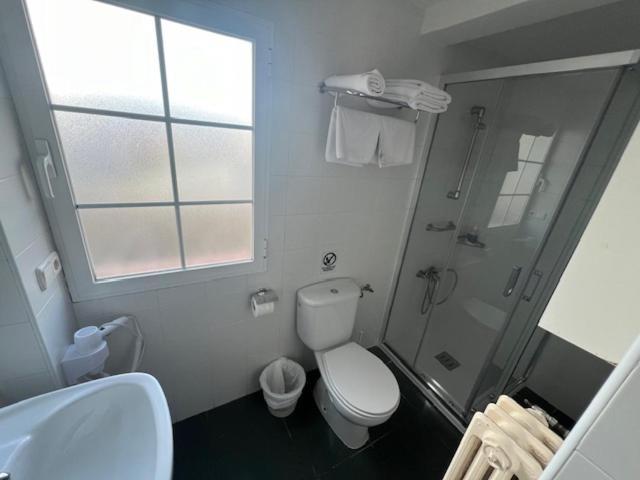 Venta Del Sol Pensión Baza